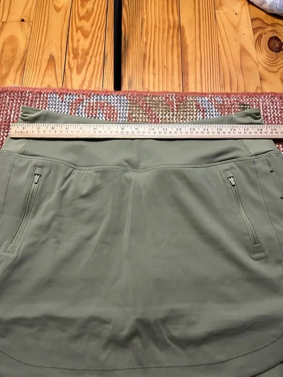 Athleta Fairway Golf Skort 16” Green Size XL - Picture 2 of 9